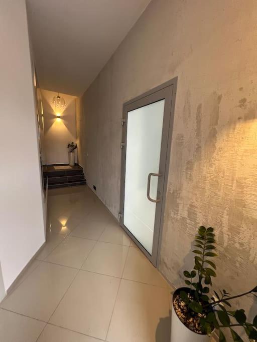 Salt Inn Apartments No 2 - Jacuzzi Величка Экстерьер фото