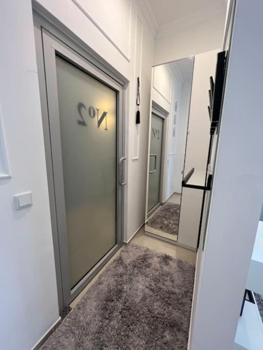 Salt Inn Apartments No 2 - Jacuzzi Величка Экстерьер фото