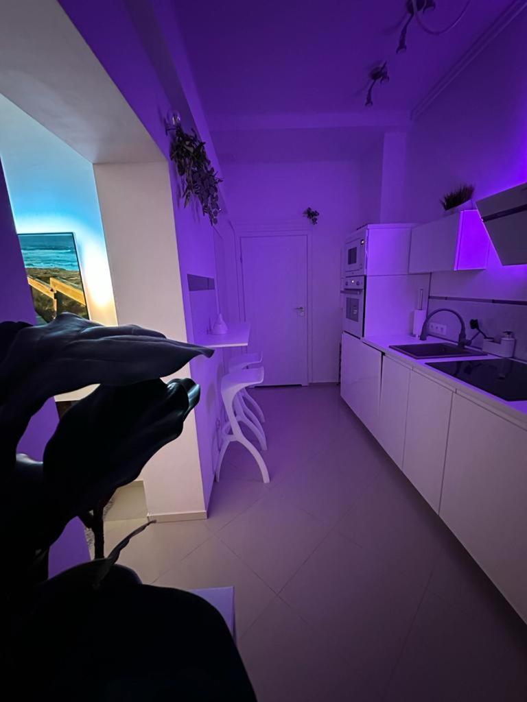 Salt Inn Apartments No 2 - Jacuzzi Величка Экстерьер фото